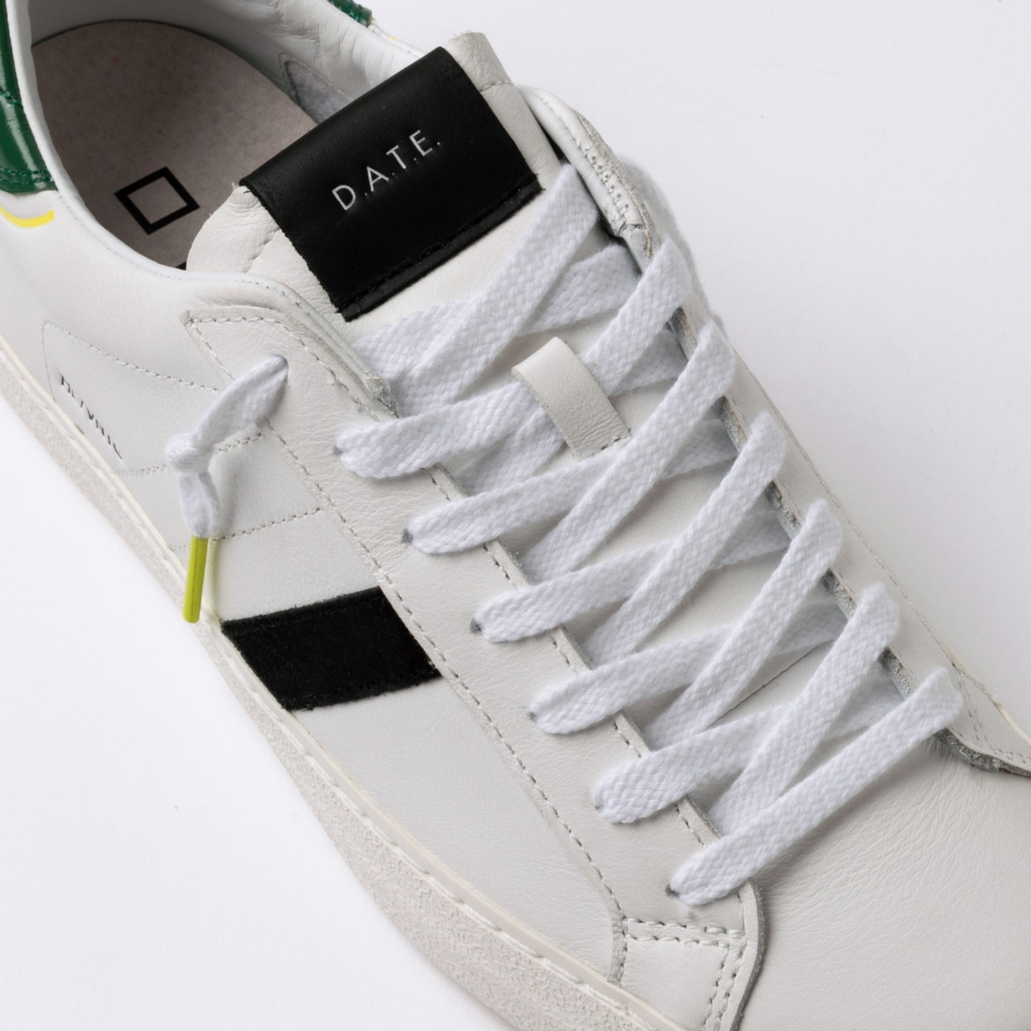 D.A.T.E. SNEAKERS HILL LOW VINTAGE CALF WHITE-GREEN
