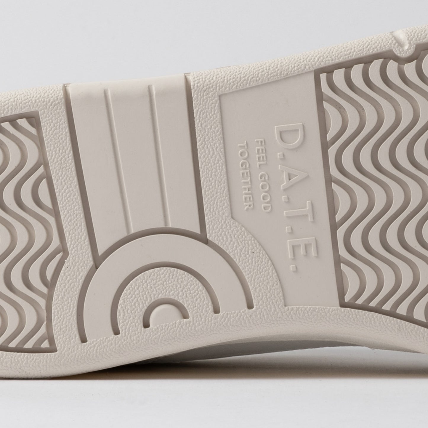 D.A.T.E. SNEAKERS COURT 2.0 VINTAGE CALF WHITE